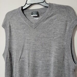 Nike Tour Performance Sweater Vest Mens L Gray Merino Wool‎ V Neck Golf